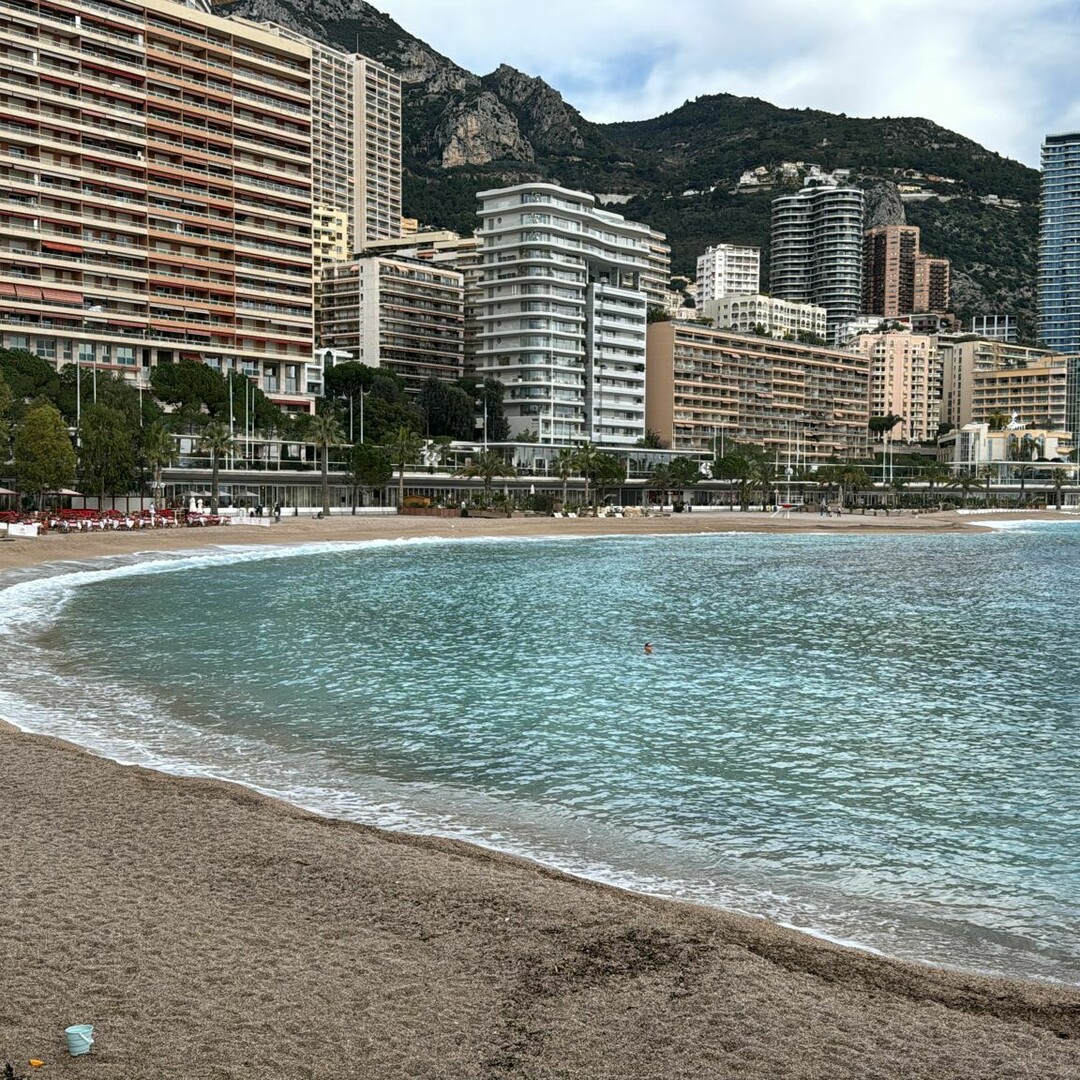 MARETERRA  / LE RENZO / APPARTEMENT FACE A LA  MER