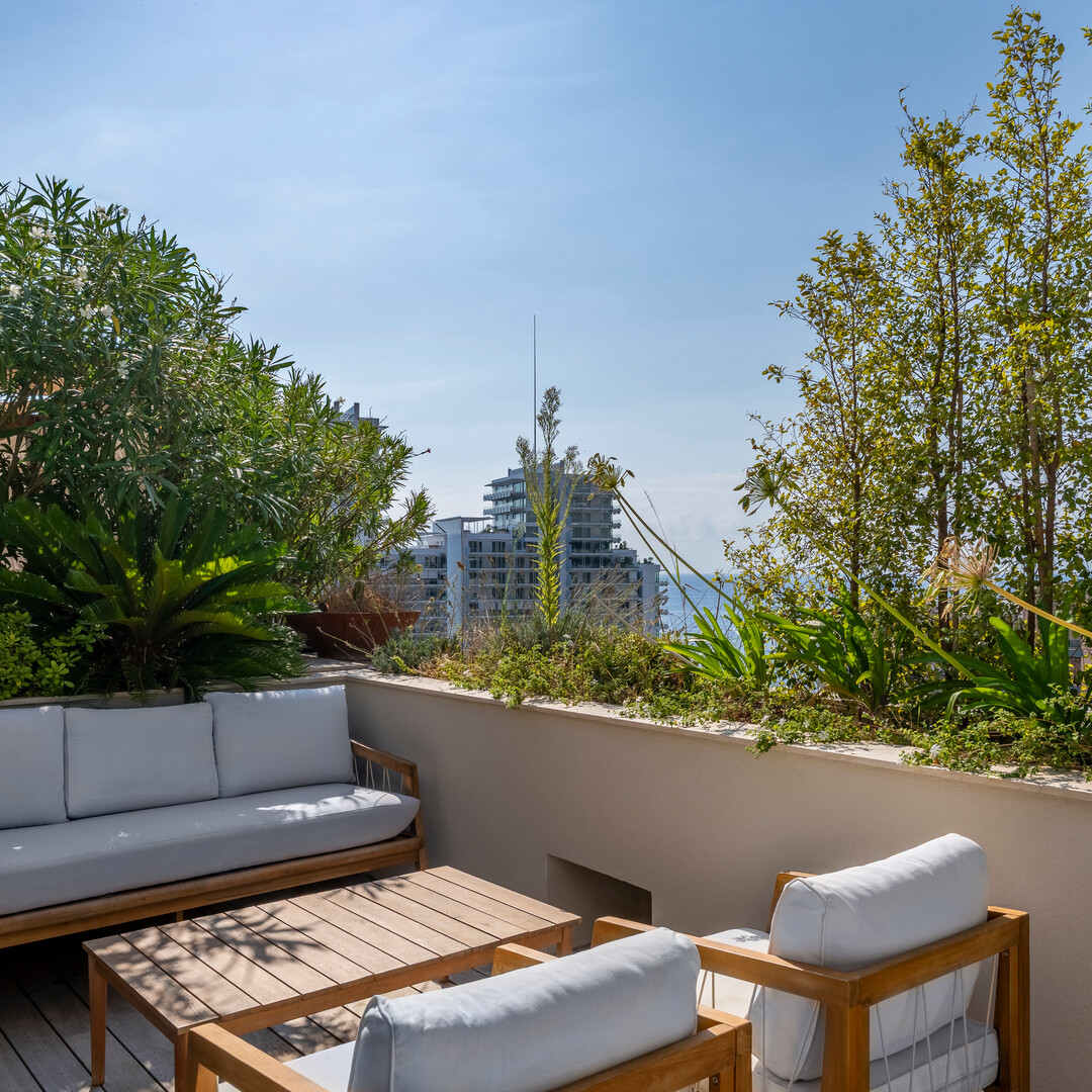 Carré d’Or – Le Mirabel - Compact & chic : le penthouse duplex de nouvelle génération