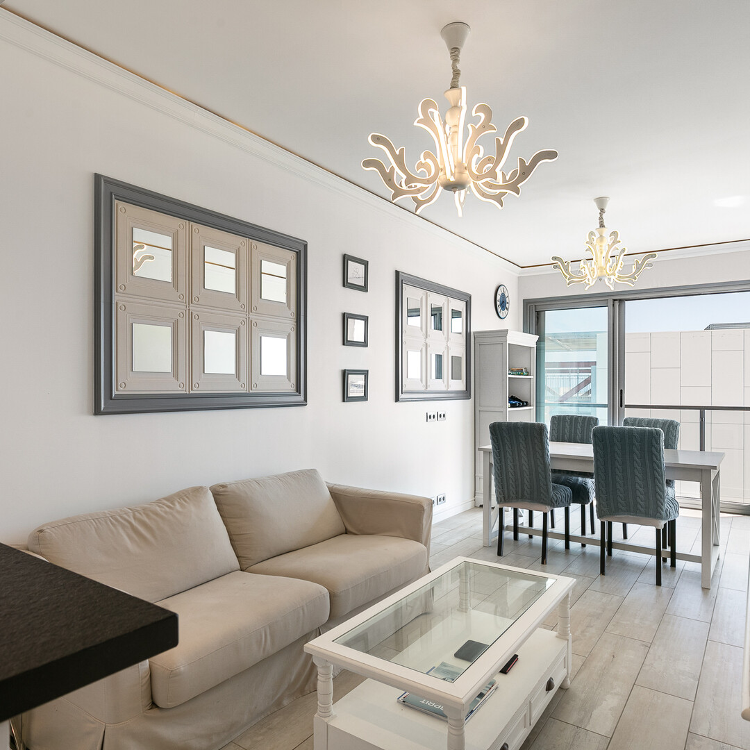 Charmant appartement 2 Pièces modifié en 3 Pièces Lumineux avec Terrasse – Résidence de Standing