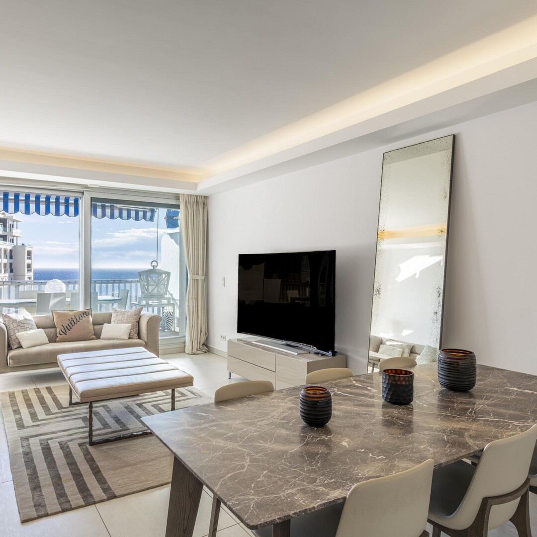 Carré d'or | Elegant 4 pièces | Vue mer
