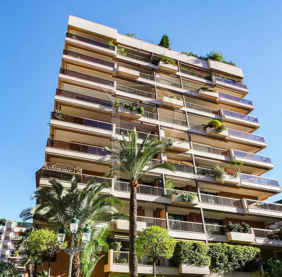 LES ACANTHES - CARRÉ D'OR - 4 PIÈCES RÉNOVÉ
