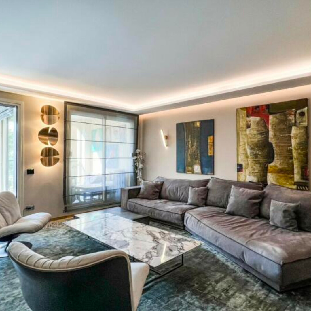 Appartement rénové de 4 chambres avec vue sur la mer